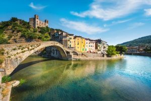 Old,Bridge,And,Castle,In,Dolceacqua.,The,Medieval,Bridge,Was